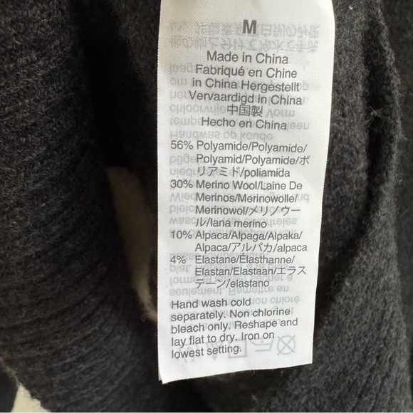 Madewell Dotted Bartlett V-Neck Pullover Sweater in Coziest Yarn Grey White M - Picture 8 of 8